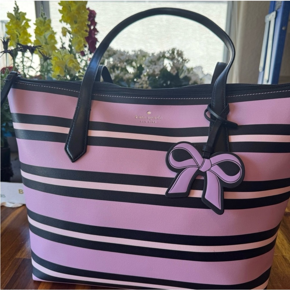 EUC Kate Spade Striped Pink and Black Tote Bag